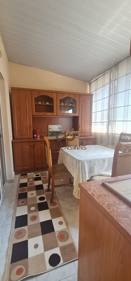 Appartamento 2+1 con cucina in affitto vicino alla zona di Zogu i Zi - Tirana (ID D8242A-78)