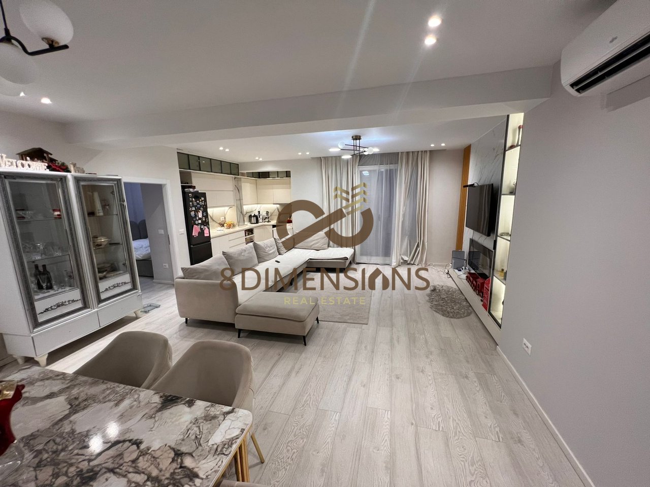 Appartamento 2+1+2 bagni+2 balconi con mutuo in vendita vicino allo Stadio Dinamo