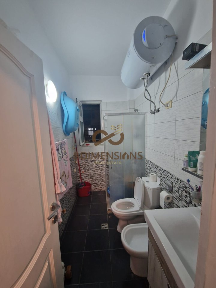 Apartament 1+1 ne shitje ne Rrugen Mine Peza, I Rikonstruktuar Totalisht (ID D8141Z-9)