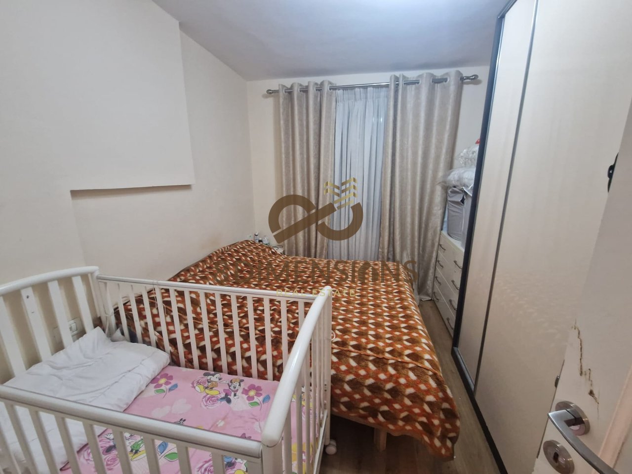 Apartament 1+1 ne shitje ne Rrugen Mine Peza, I Rikonstruktuar Totalisht (ID D8141Z-9)