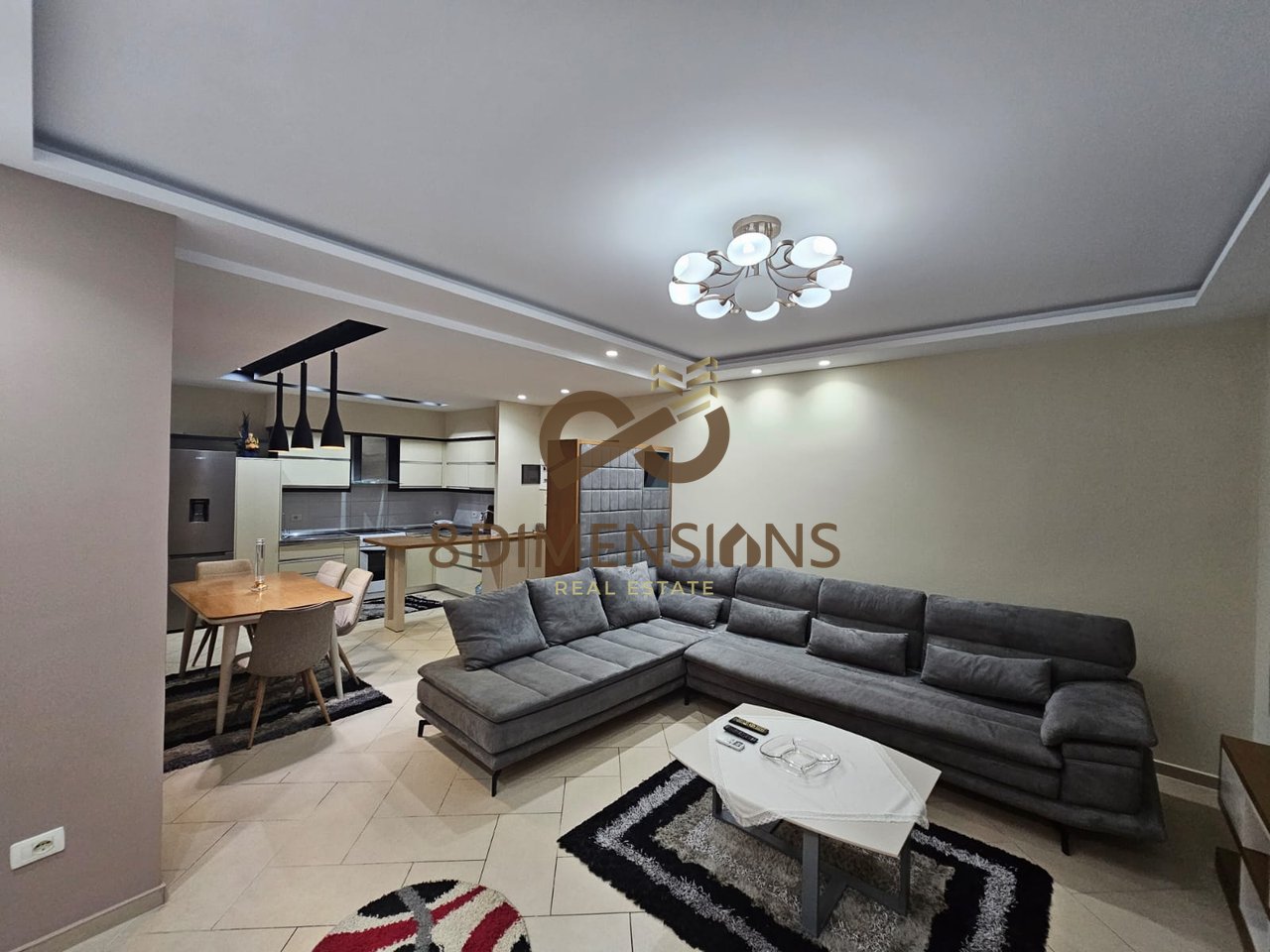 Appartamento 2+1 + ampio balcone in affitto nella zona del Lago Secco