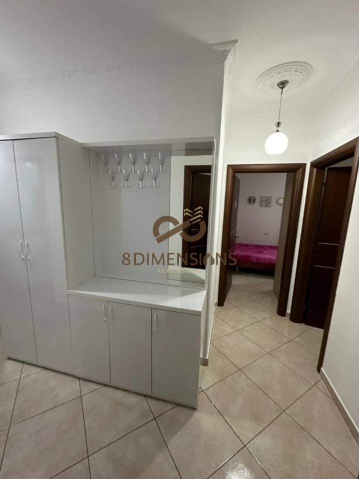Jepet me qera Apartament 2+1 ne Astir te Rruga Loni Ligori (D8242A-124)
