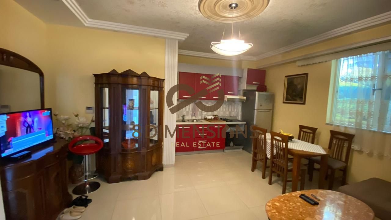 JEPET ME QERA APARTAMENT 1+1 TEK SELVIA PRANE VILA GOLD ( D8241A-125 )