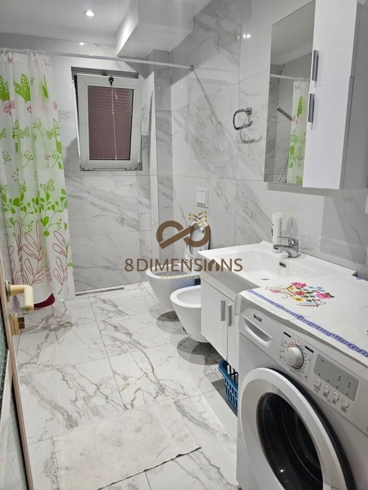 3+1 APARTMENT FOR RENT ON BULEVARDI ZOGU I PARE VERY CLOSE TO THE CENTER (D8143Z-5)