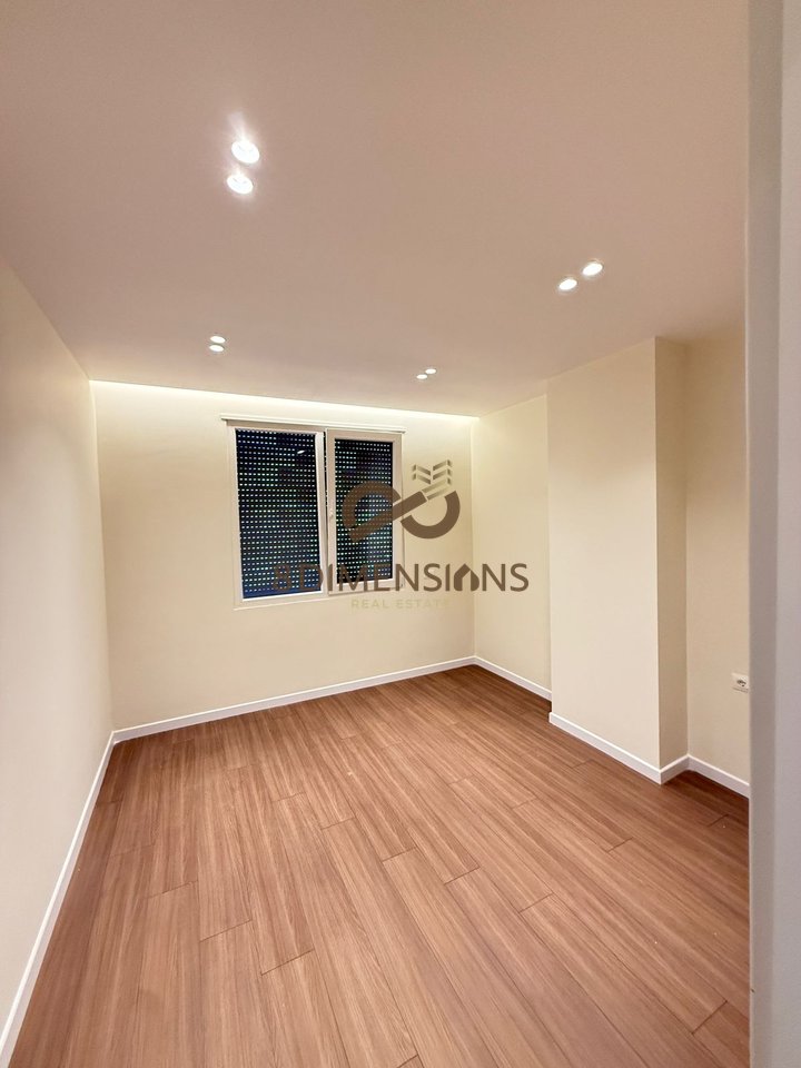 Appartamento 2+1 +Balcone +Posto auto in vendita vicino al Nuovo Maternità - In uno dei palazzi di migliore qualità della zona