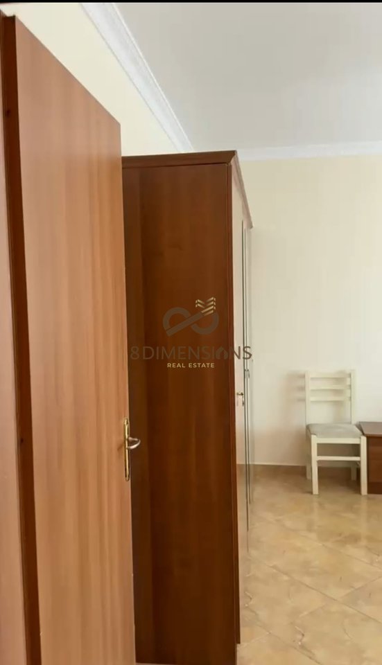Jepet me qera Apartament 1+1 ne Medrese prane Farmacise 10 (D8241A-133)