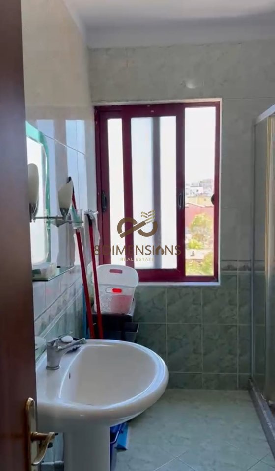 Jepet me qera Apartament 1+1 ne Medrese prane Farmacise 10 (D8241A-133)