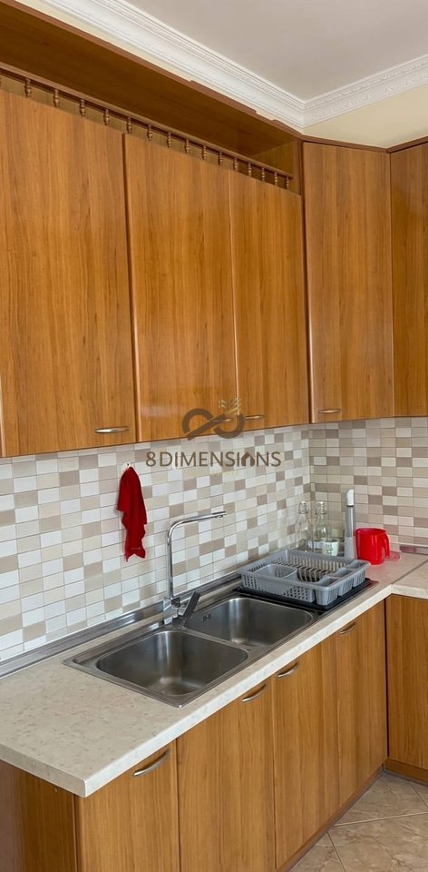Jepet me qera Apartament 1+1 ne Medrese prane Farmacise 10 (D8241A-133)