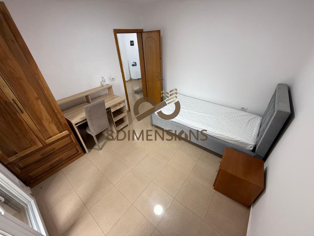 JEPET ME QERA SUPER APARTAMENT 2+1 NE VASIL SHANTO ME MOBILIM TE PAPERDORUR ASNJEHERE (D8242Z-11)