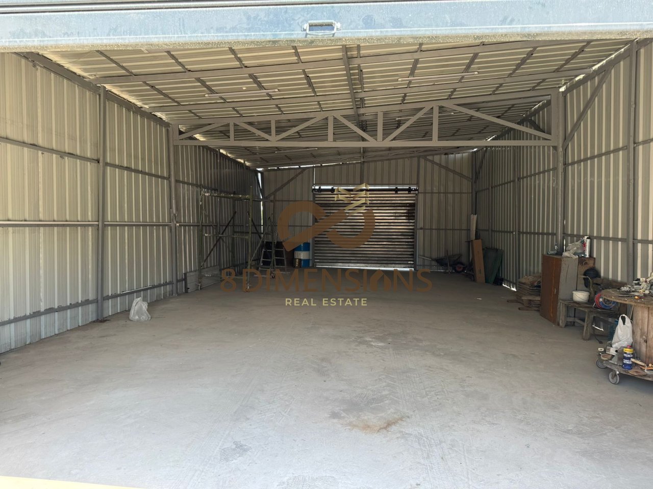 WAREHOUSE FOR RENT IN LAKNAS ON MAIN ROAD (D822A-8)