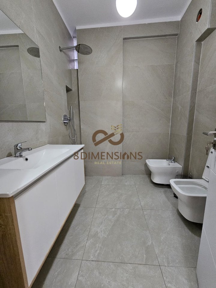 Apartament 2+1 +Ballkon ne shitje ne Rr. Mine Peza, Ne Pallat te Ri - ME HIPOTEKE