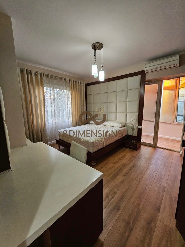Apartament 2+1 +Ballkon ne shitje ne Rr. Mine Peza, Ne Pallat te Ri - ME HIPOTEKE