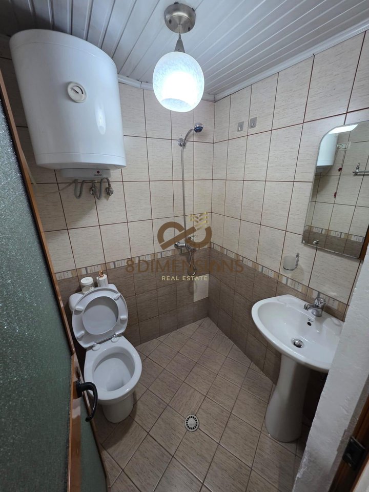 1+1 Apartment for rent in Don Bosko, Near Qazim Turdiu School (ID D8241A-136)