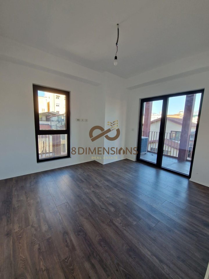 LOCALE UFFICIO IN AFFITTO IN VIA KAVAJES (D828A-31)