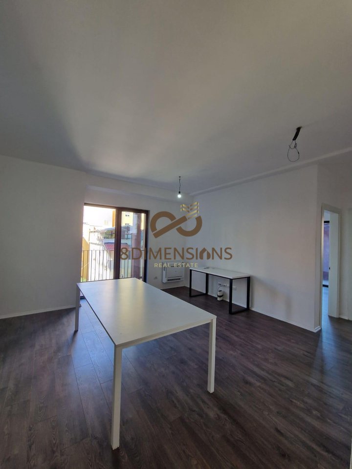 LOCALE UFFICIO IN AFFITTO IN VIA KAVAJES (D828A-31)