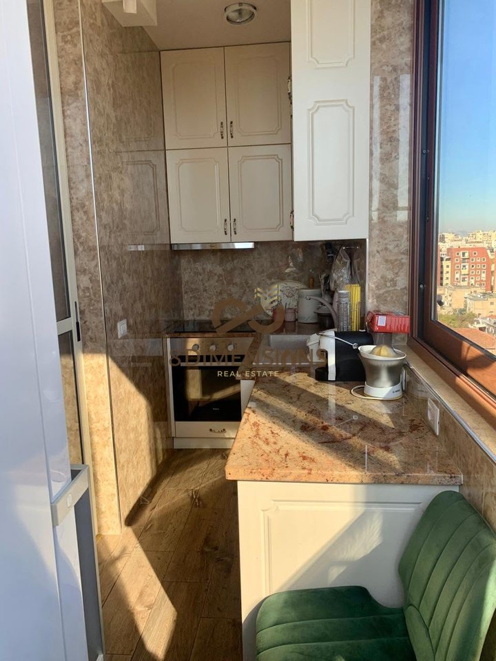 Apartment 1+1 for rent in Komuna e Parisit near Oslo Bar