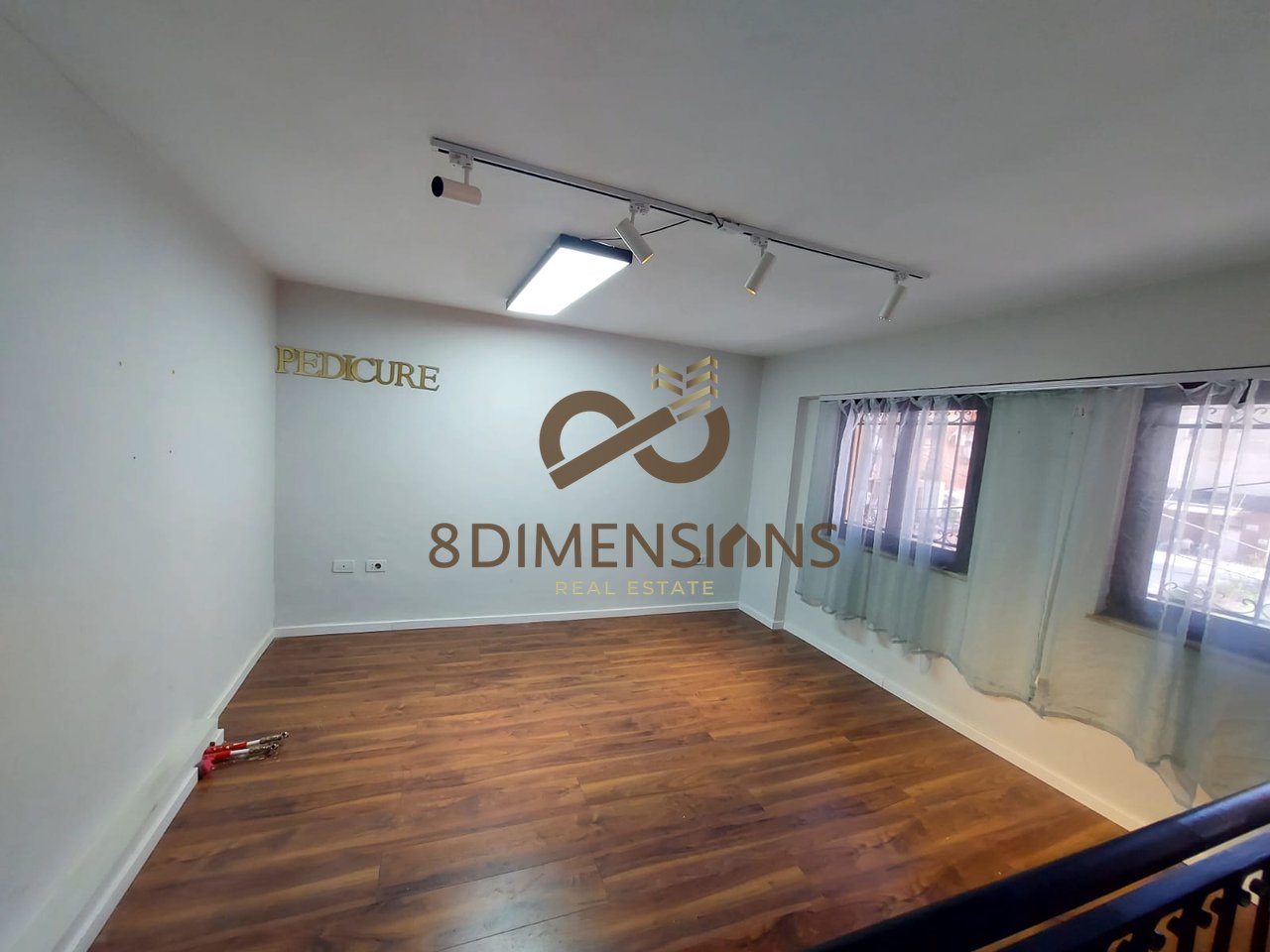 Commercial space for rent on Mine Peza street