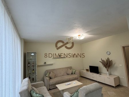 Jepet me qera Apartament 1+1 Te Ish Tregu Elektrik prane Bar Britanikut (D8241Z-48)