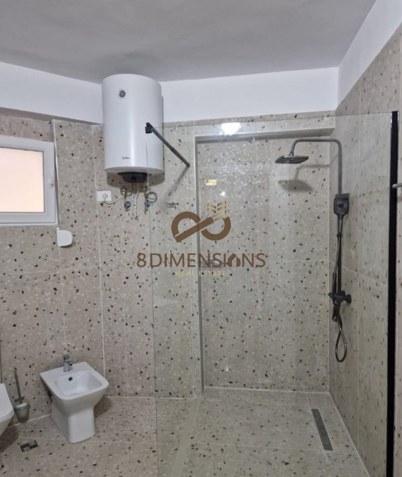 Jepet me qera Apartament  2+1 Te Garda te Rruga Dora D’Istria (D8242Z-15)