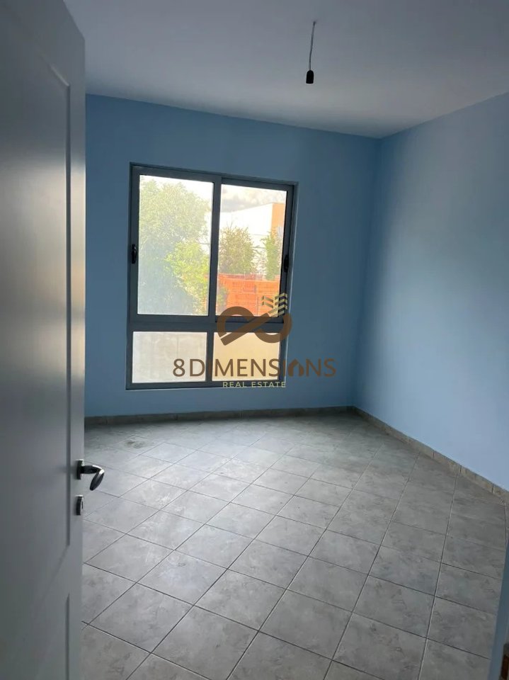 Shitet Apartament, 2+1, ne Kashar, prane Casa Italia  (D8142A-91)