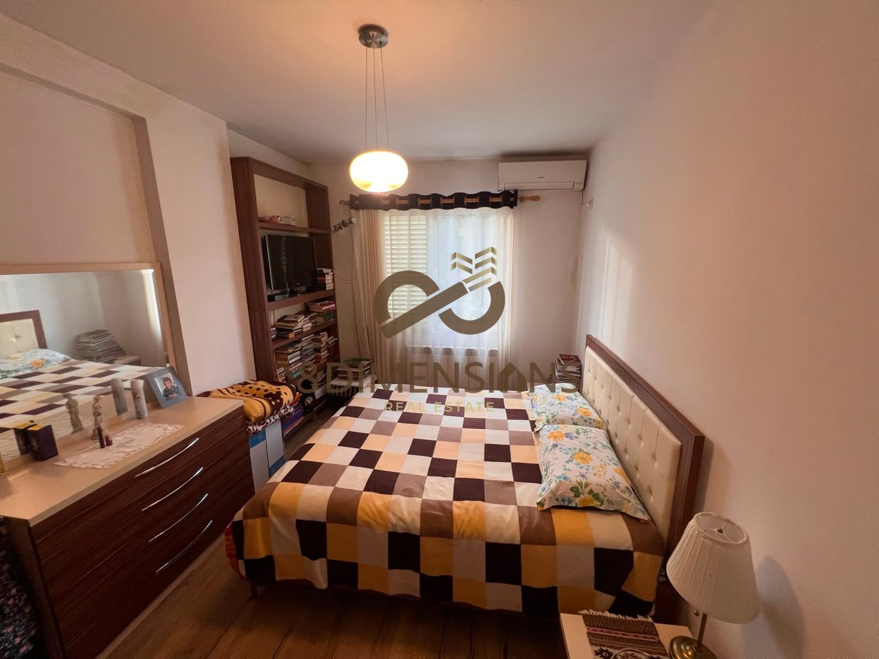 Shitet Apartament 3+1+2 tualete ne Fresk me hipoteke prane shkolles 17 Shkurti (D8143A-25)