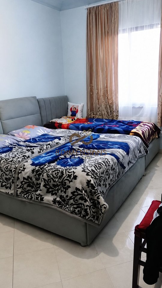 Shitet Apartament 1+1 ne  Yzberisht  prane Pasticeri Nela 6 (D8141A-74)