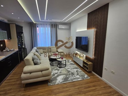 Shitet Apartament 2+1 ne Yzberisht prane Pallateve Cabej (D8142A-103)