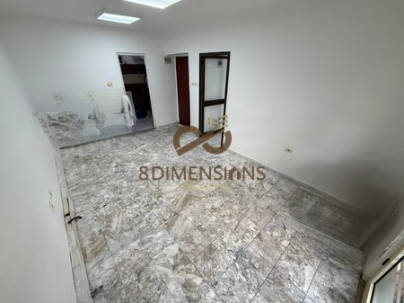 MUNDESI IDEALE INVESTIMI!!! APARTAMENT 1+1 NE MYSLYM SHYR PRANE GJYKATES SE RRETHIT (D8141Z-21)
