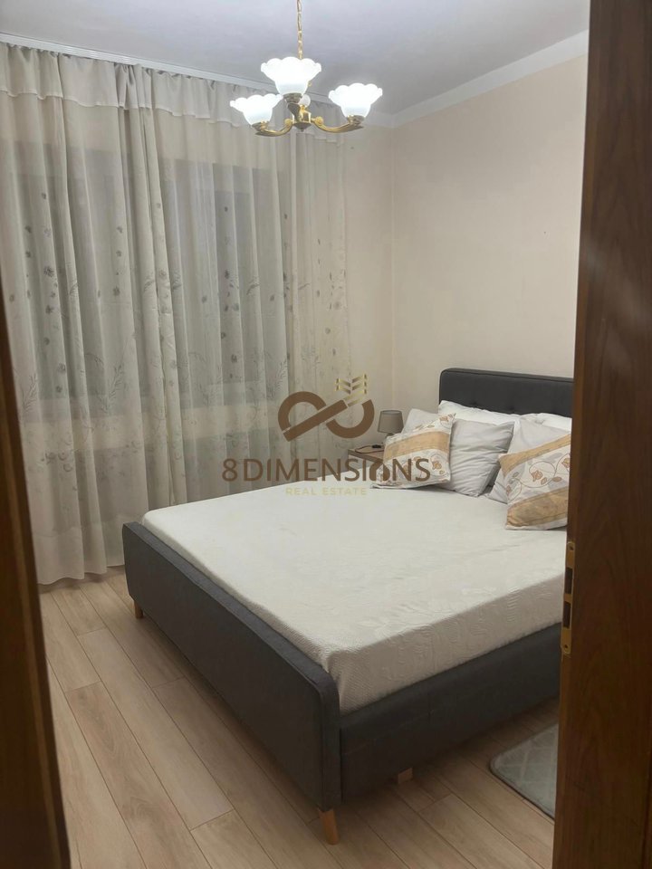 Jepet me qera Apartament 3+1 ne Myslym Shyr prane Gjykates se Larte (D8243A-17)
