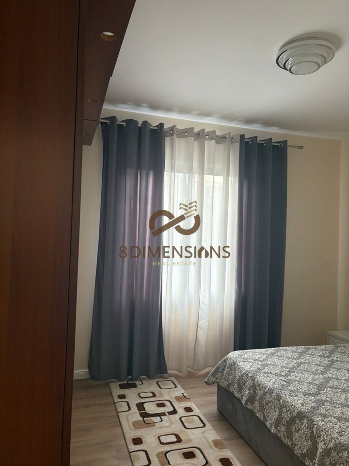 Affittasi appartamento 2+1 in via Elbasanit D8242A-154