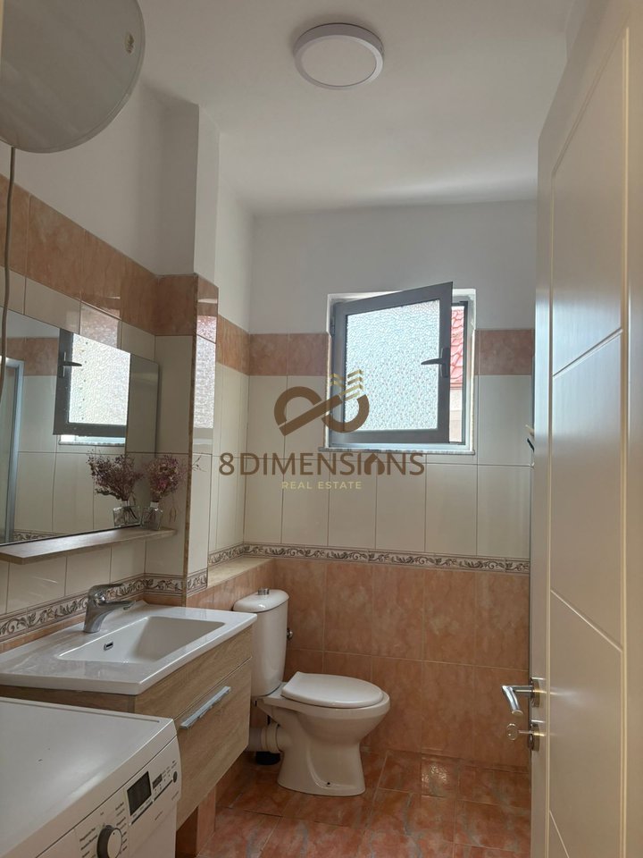 Affittasi appartamento 2+1 in via Elbasanit D8242A-154