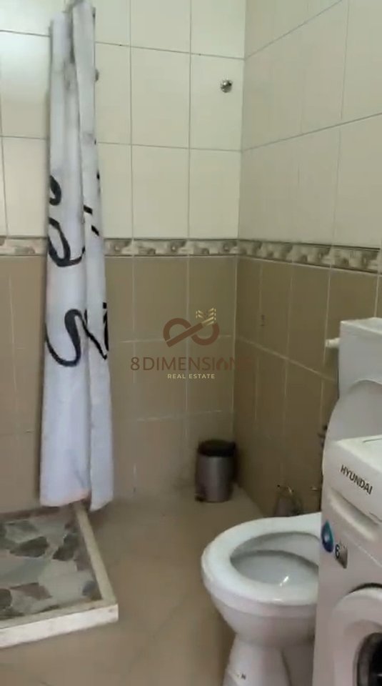 SHITET APARTAMENT 1+1 NE RRUGEN RRAPO HEKALI PRANE RRETHRROTULLIMIT TE SELITES  (D8141A-87)
