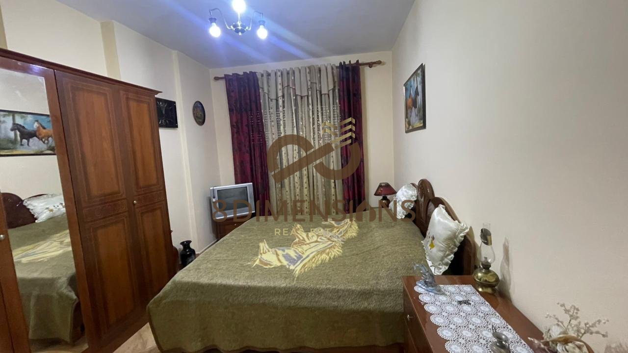 Jepet apartament me qera 2+1 tek rrethi i Astirit D8242A-156