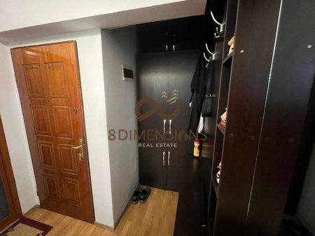 Apartament 2+1 me Kuzhine me Vete me qera tek Rruga Bardhyl - Tirane (ID D8242Z-36)
