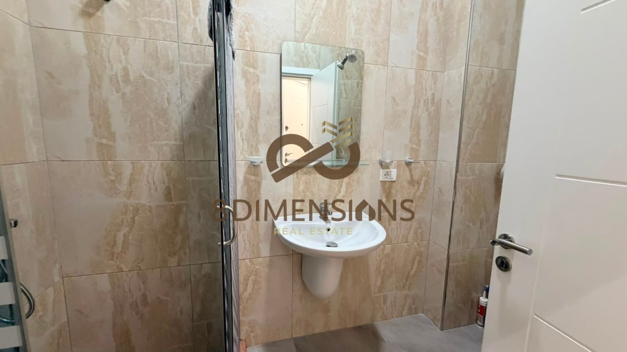 Shitet super apartament 2+1+2 tualete  tek Rruga Peti, prane Liqenit Artificial te Tiranes (ID D8142A-162)
