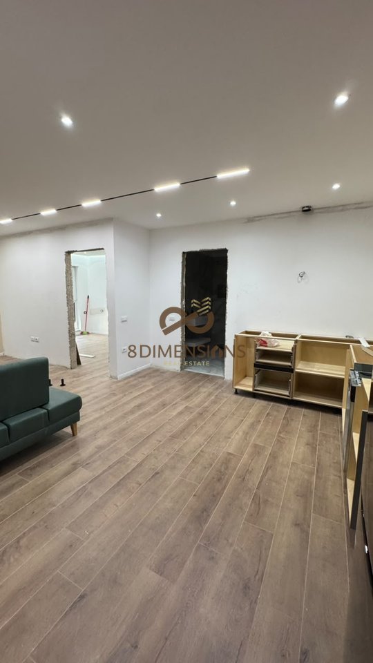 Apartament 1+1 me qera prane SPAK - rruga Jordan Misja D8241A-304