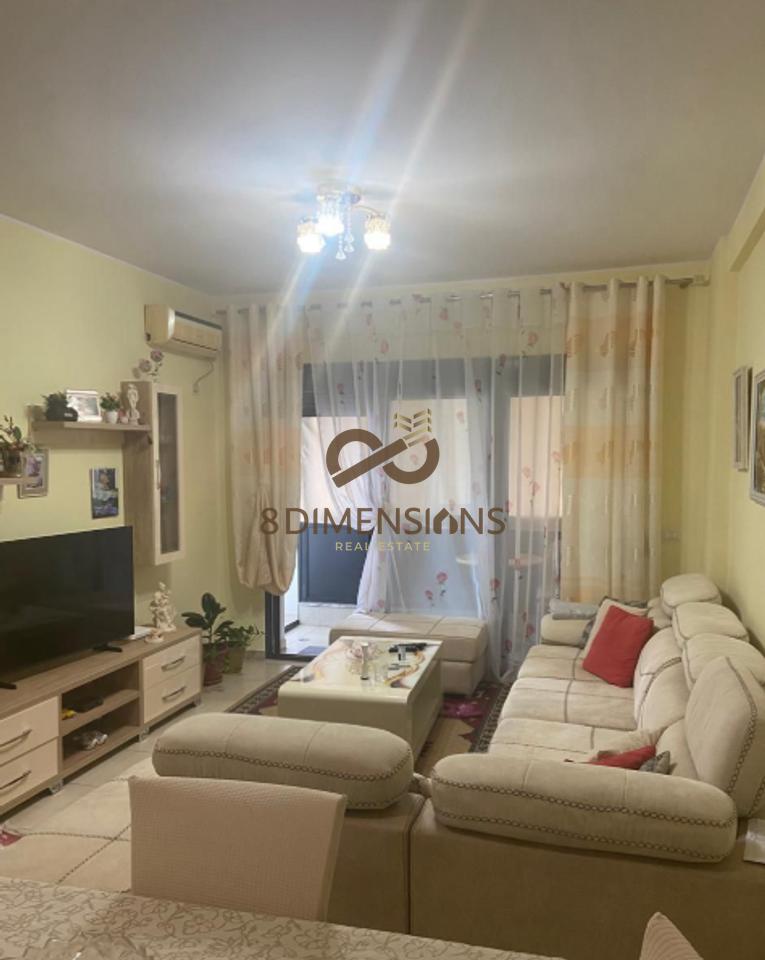 Affittasi appartamento 2+1+2 ad Astir, vicino a Ozone 55.000 LEK