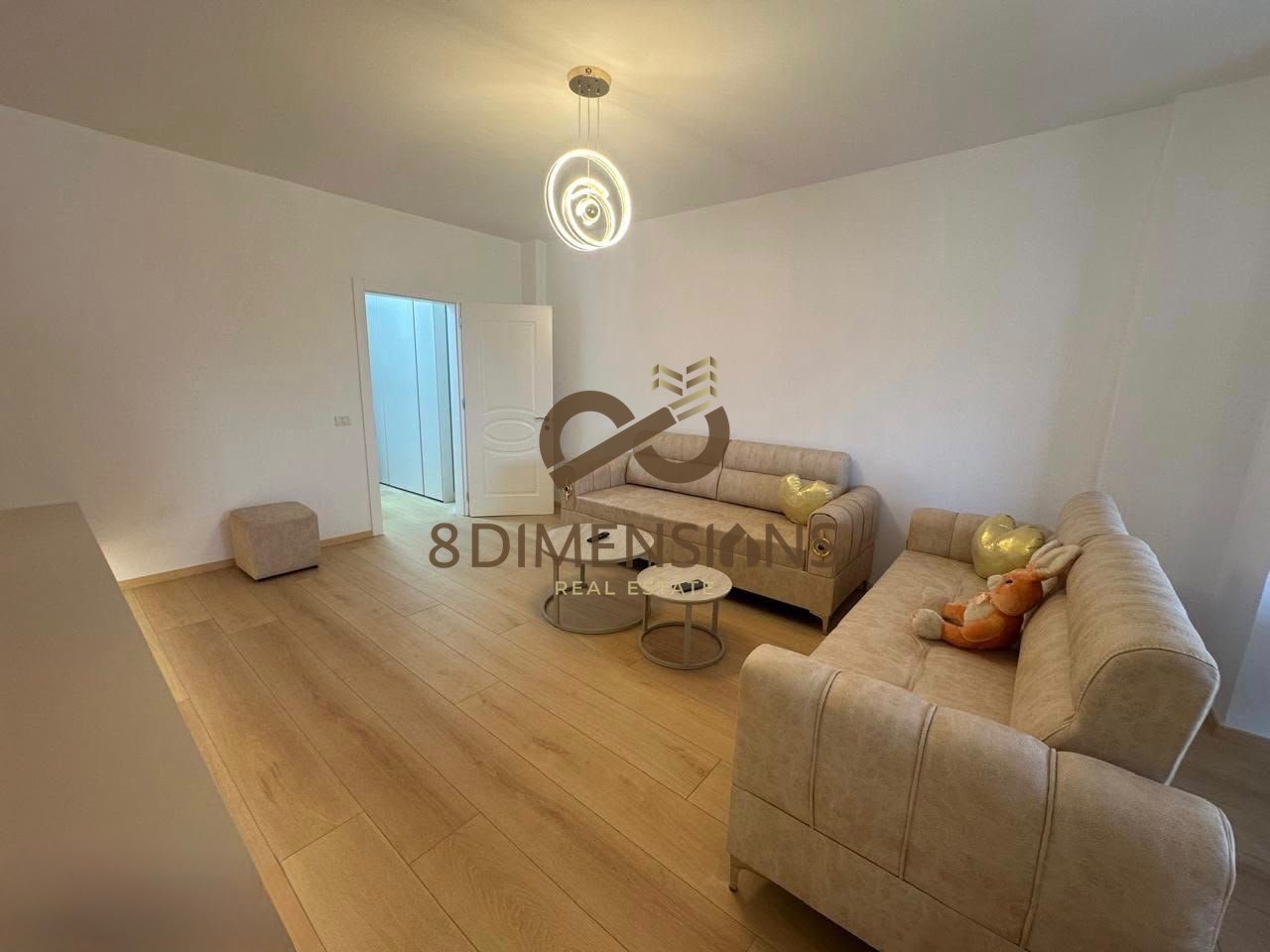 For rent Apartment 2+1+2 on Elbasanit Street, near the Treasury Branch  D8242A-305