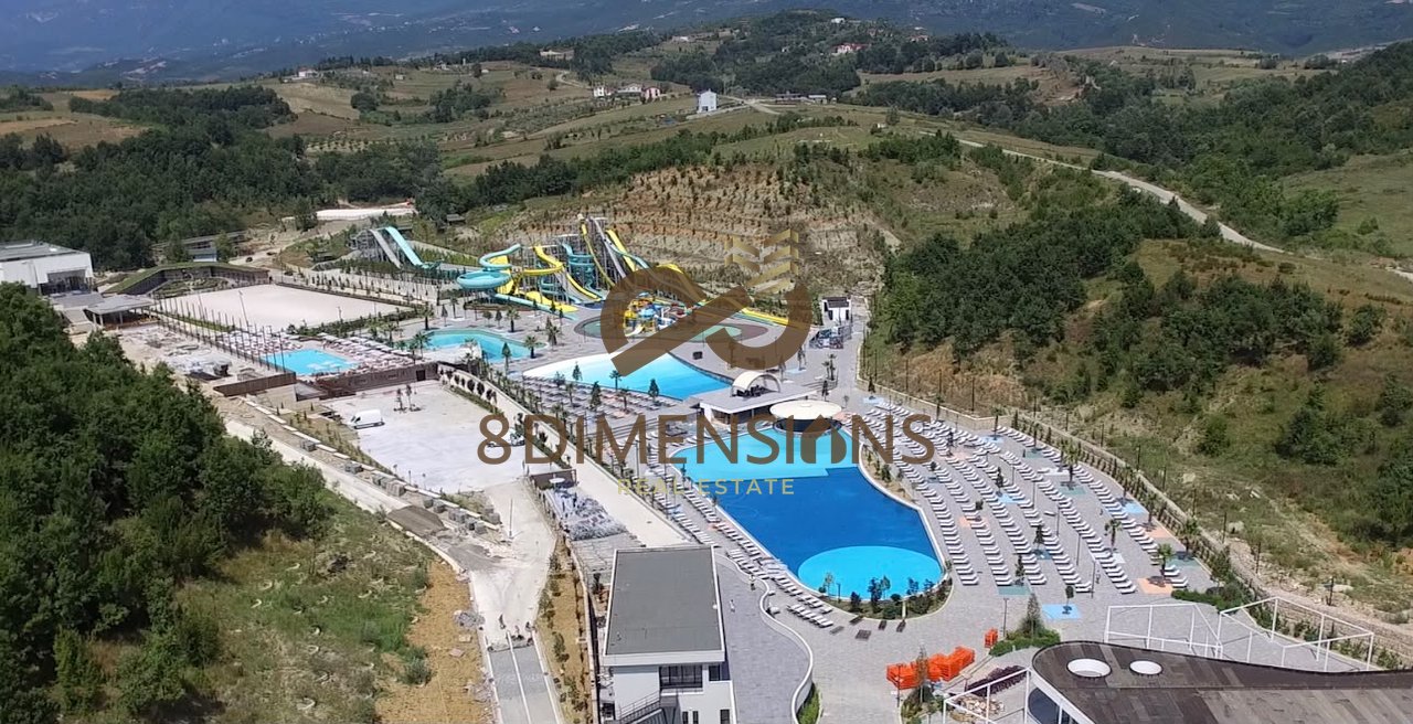 Ofrohet per shitje toke ne Qeha - prane "EQUOS RESORT" D817Z-19