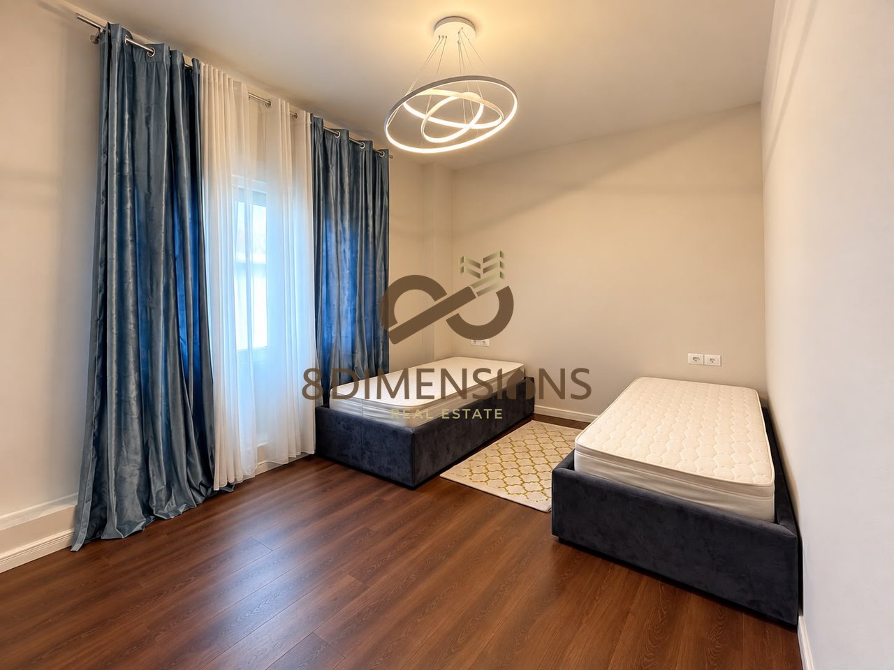 VILE LUKSOZE ME QIRA - AKACIA HILLS D829A-24