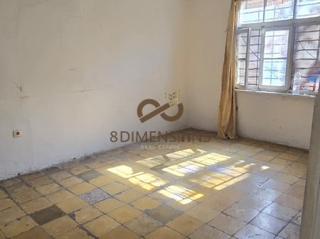 Shitet Apartment 2+1+(depo) ne Rrugen Ferit Xhajko, prane Stacionit te Trenit (brenda Unazes) , ne Tirane (ID D8142A-167 )