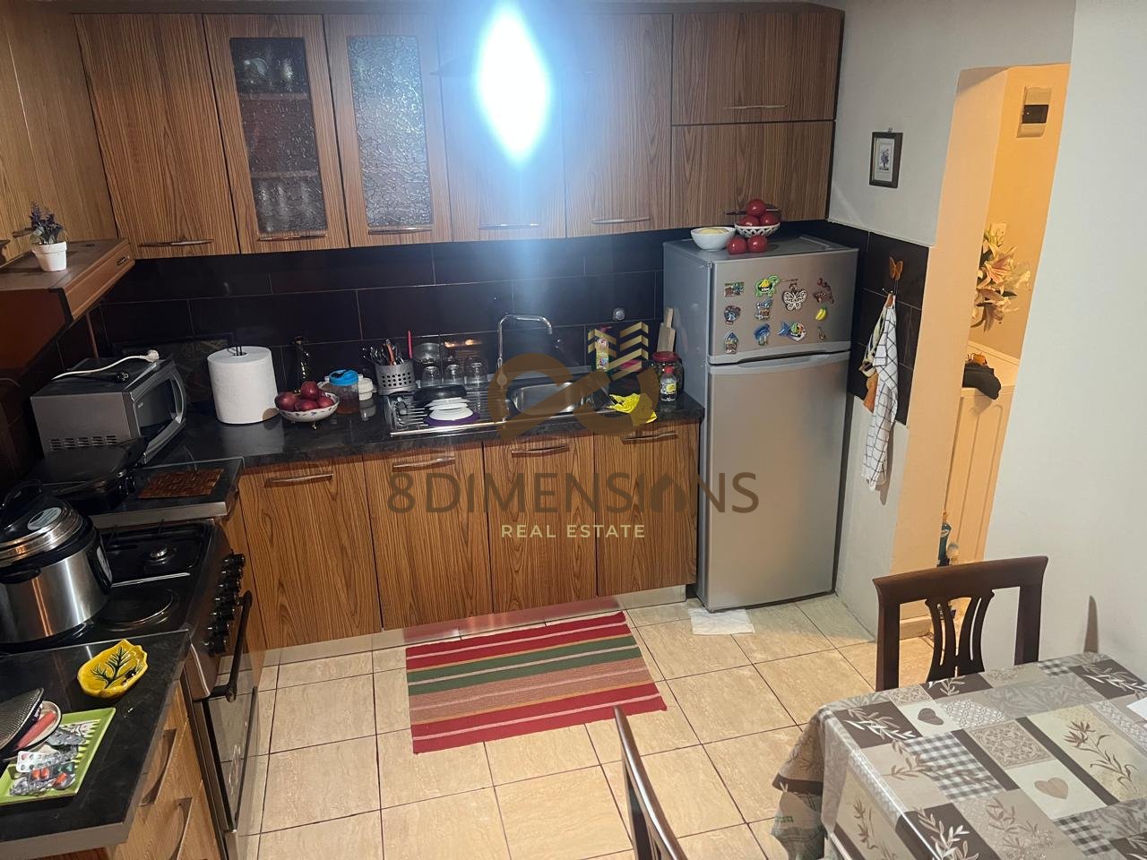 Shitet Apartament 1+1 ne Rrugen e Dibres prane Shkolles Bajram Curri(D8141Z-38)