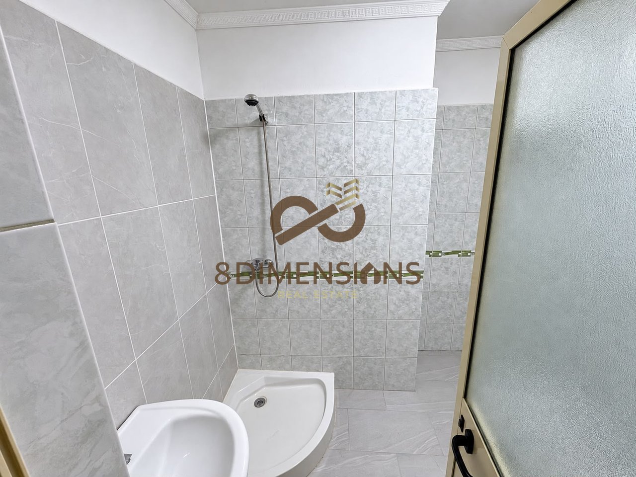 Appartamento 2+1 con 2 Bagni e Balcone in Vendita a Fresk - Tirana | ID: D8142A-126