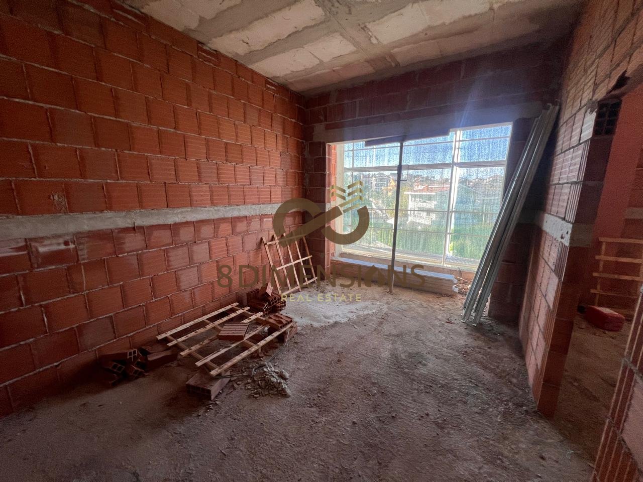 Shitet apartament me 1+1  ,ne nje prej Reziddencave  me Elitare ne Paskuqan (ID D8141A-156)
