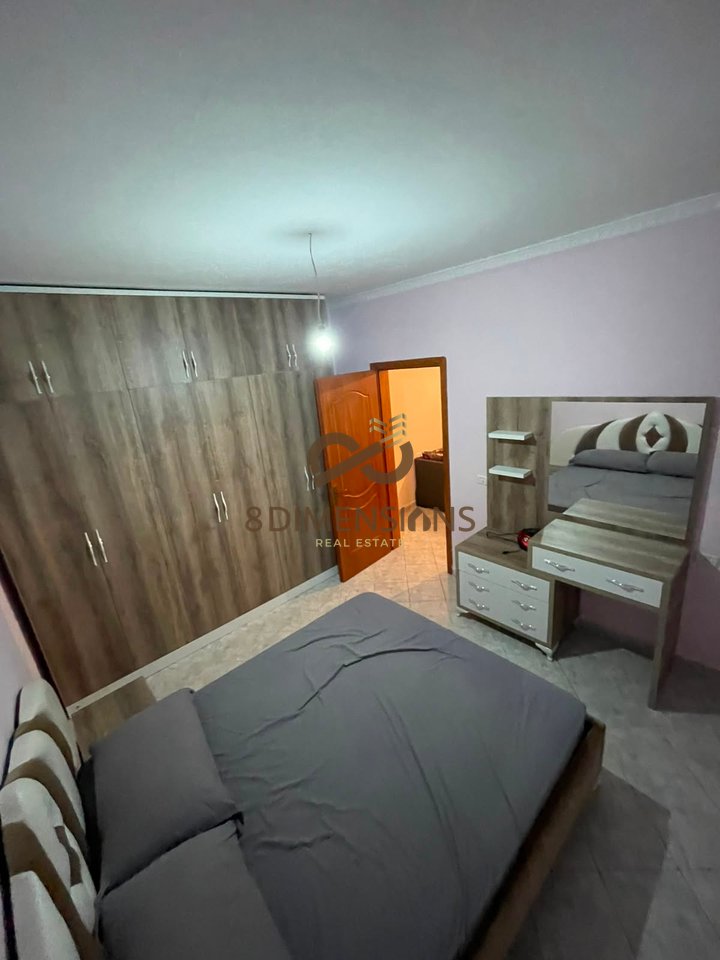 Apartment 2+1 with Balcony for rent at Rruga e Qelqit, Kombinat – Tirane | ID: D8242A-330