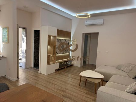 APARTAMENT 2+1+2 ME BALLKON DHE POST PARKIMI  ME QERA KINOSTUDIO (ID D8242A-344 )