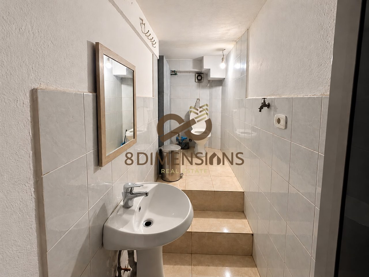 Business/OFFICE space for rent in the Former Exhibition area – Ideal for an Aesthetic Clinic | ID: D828A-61