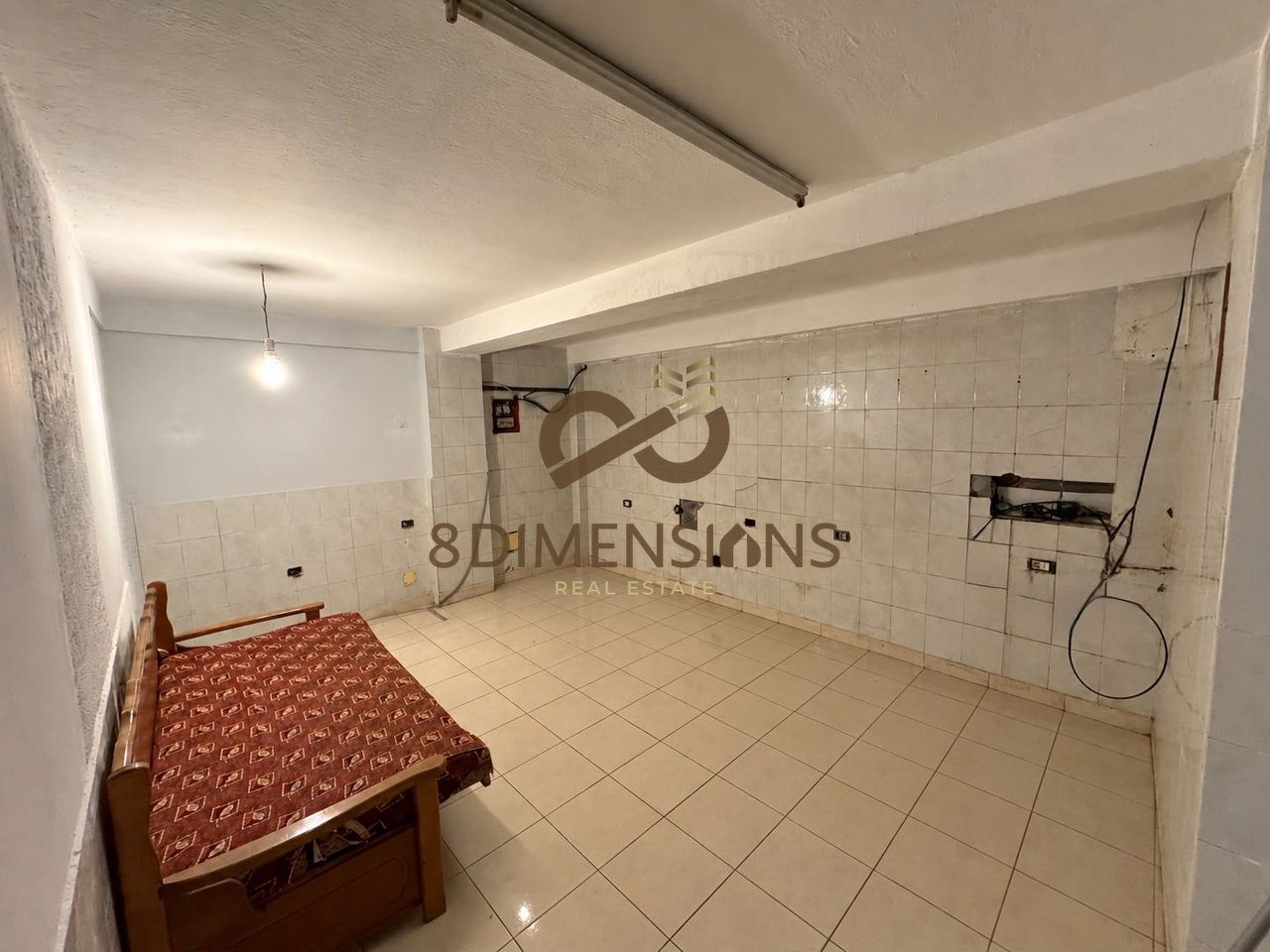 Business/OFFICE space for rent in the Former Exhibition area – Ideal for an Aesthetic Clinic | ID: D828A-61