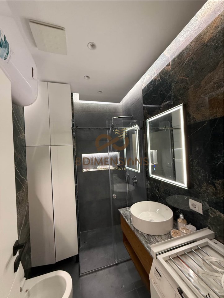 Apartament 2+1 i sapo-perfunduar tek ish Stacioni Trenit 
ID D8242A-349