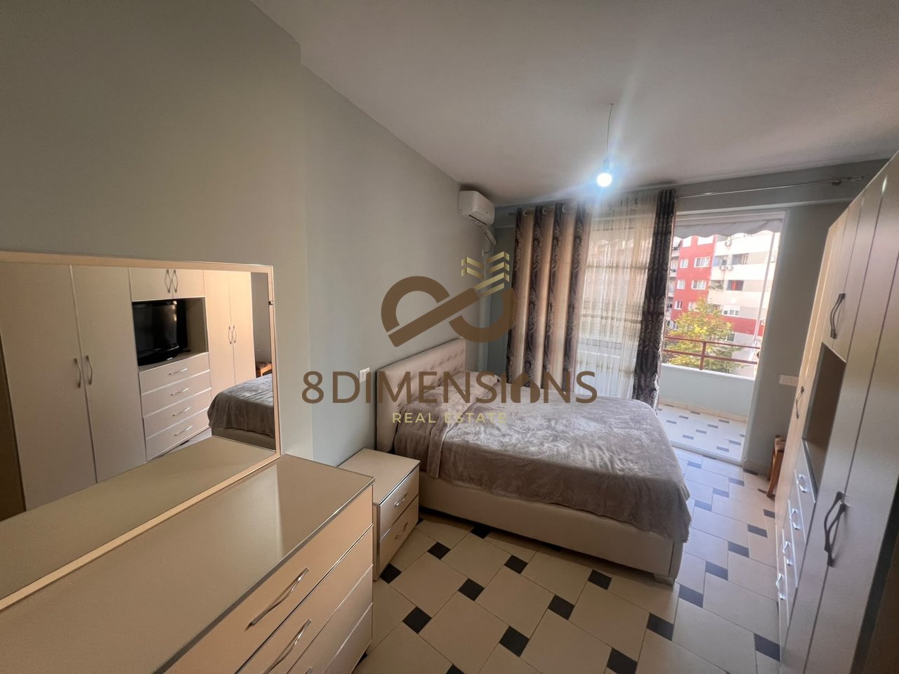 Shitet Apartament 2+1 ne Astir, prane Bar Univers, ne Tirane (ID D8142A-180 )